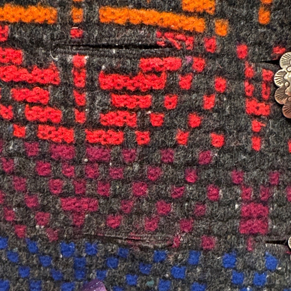 Colorful Patterned Vest - Picture 3 of 6